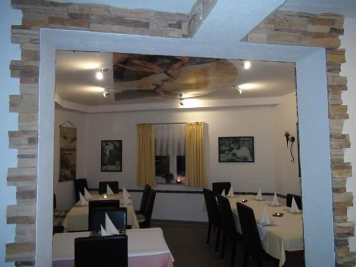 Fino Da Mario Hotel Ebersbach an der Fils Buitenkant foto